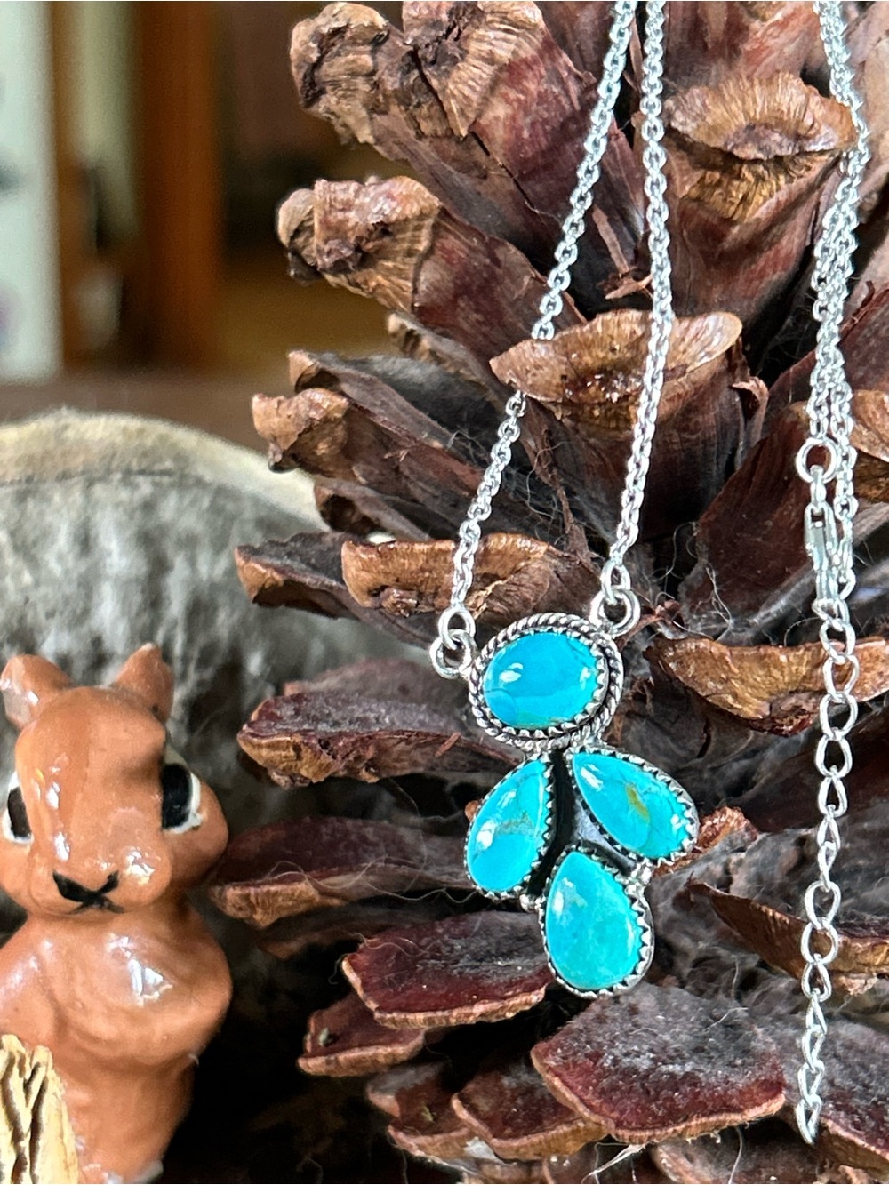 925 Sterling simply lovely turquoise necklace